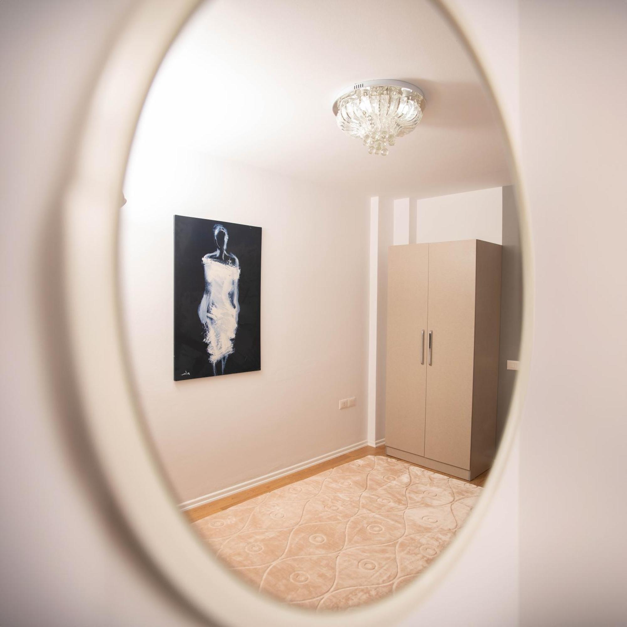 Suprem Apartment Tirana Exteriör bild
